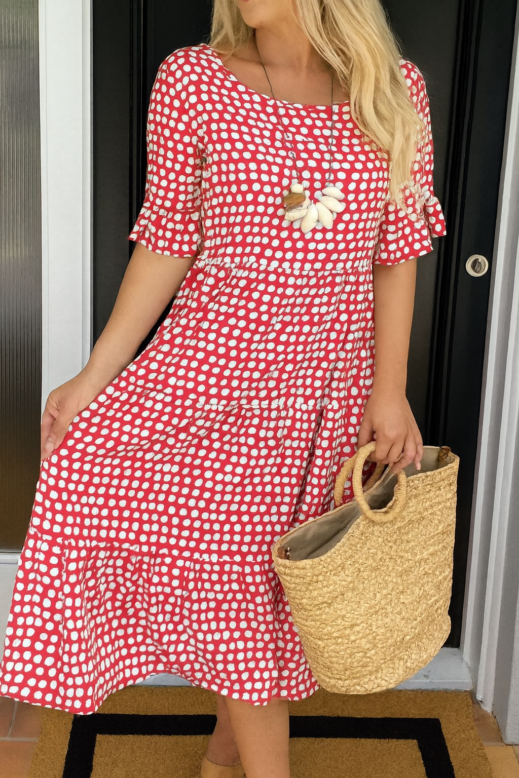 Calerinne | Short Sleeve Midi Dress